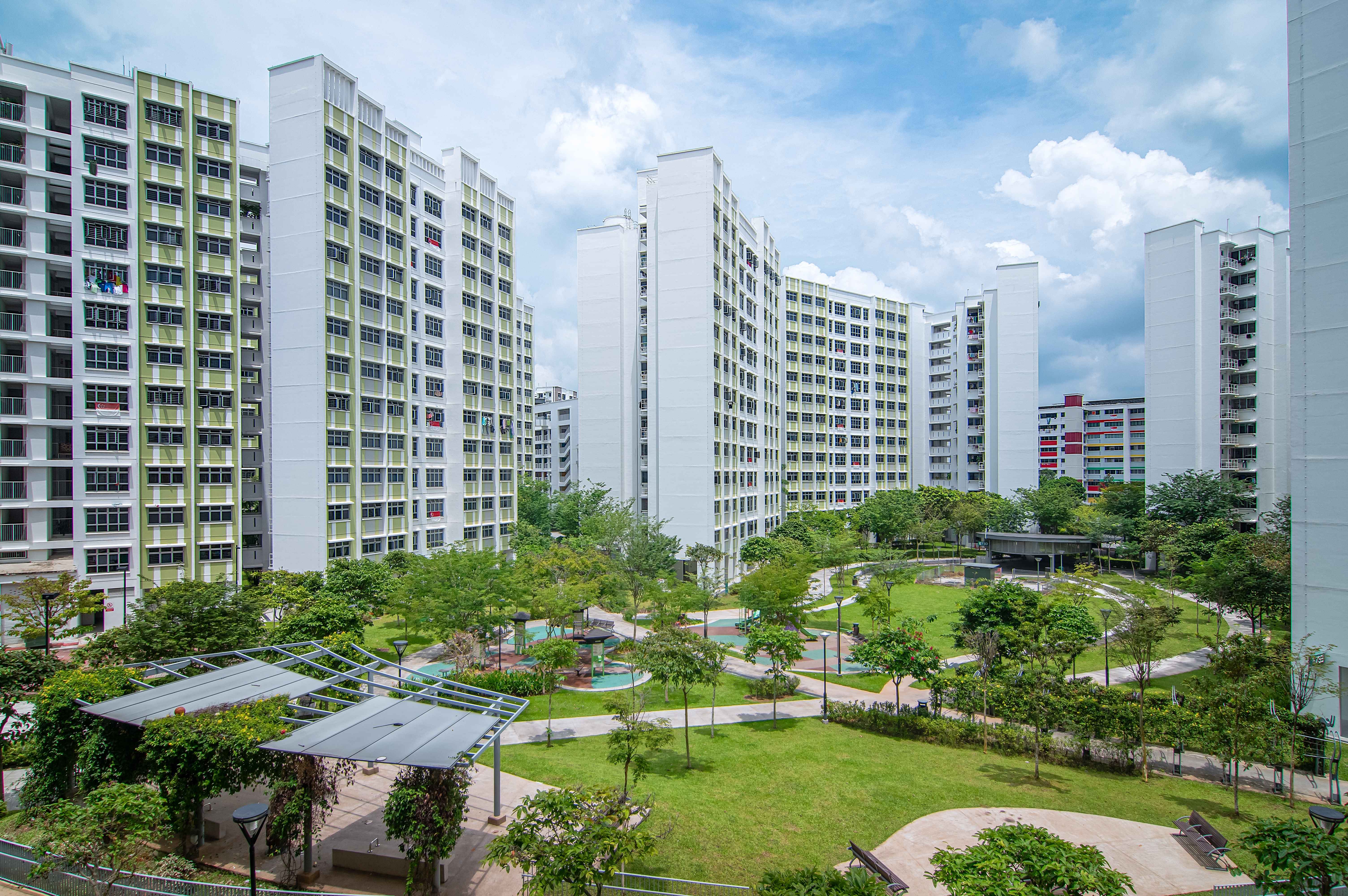 New Launch vs Resale Condo - Singapore property comparison